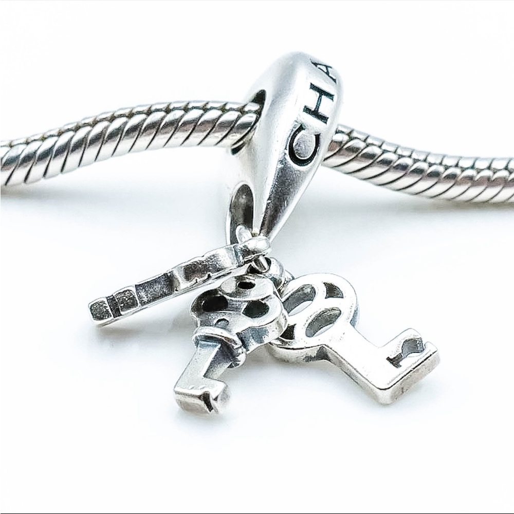 Chamilia 3 keys charm